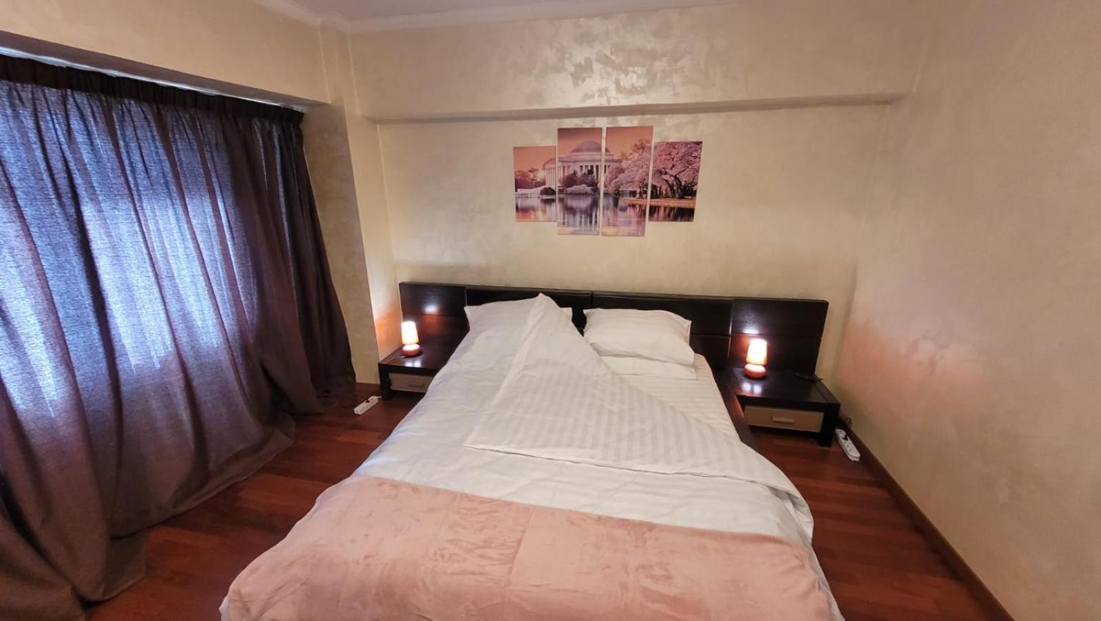 Downtown Top Apartments Bukares Bagian luar foto