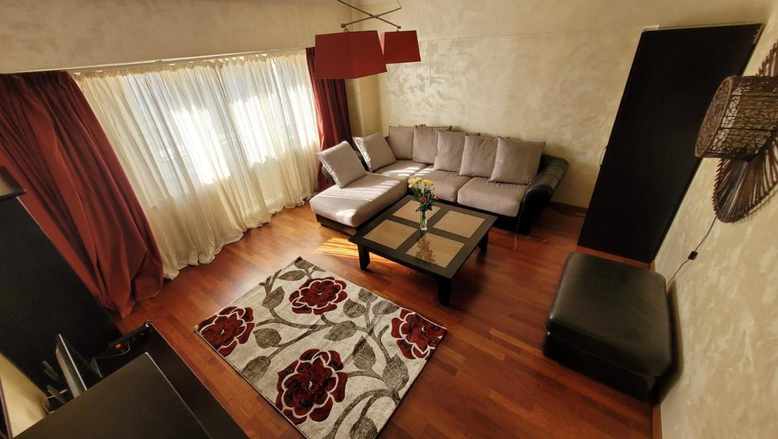 Downtown Top Apartments Bukares Bagian luar foto